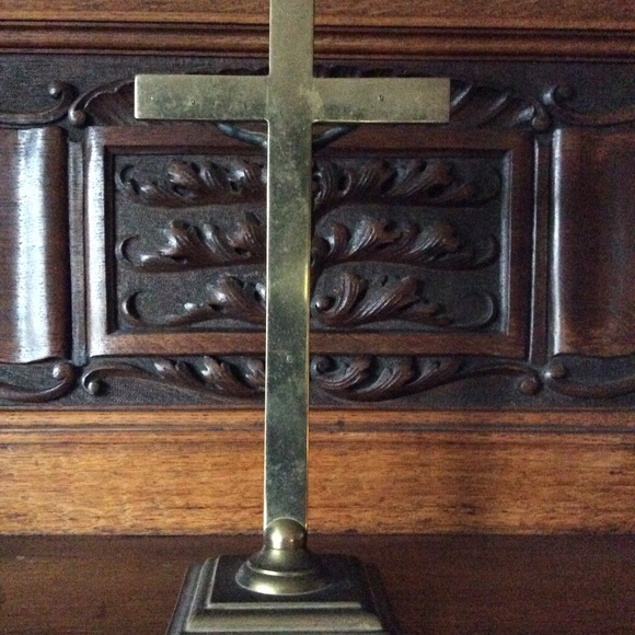 Vintage Church Altar Brass Crucifix - Picture 2 of 16